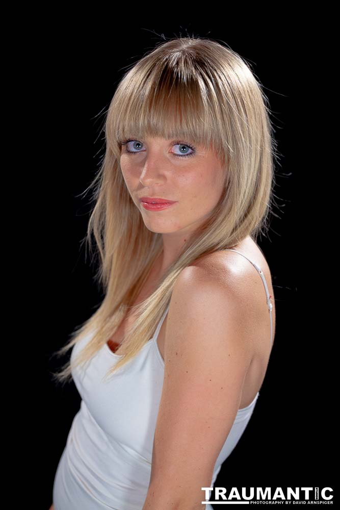 I met T'Lane through a session I shot for a friend of hers on Manhattan Beach. She was absolutely gorgeous and I was thrilled that she agreed to shoot with me.